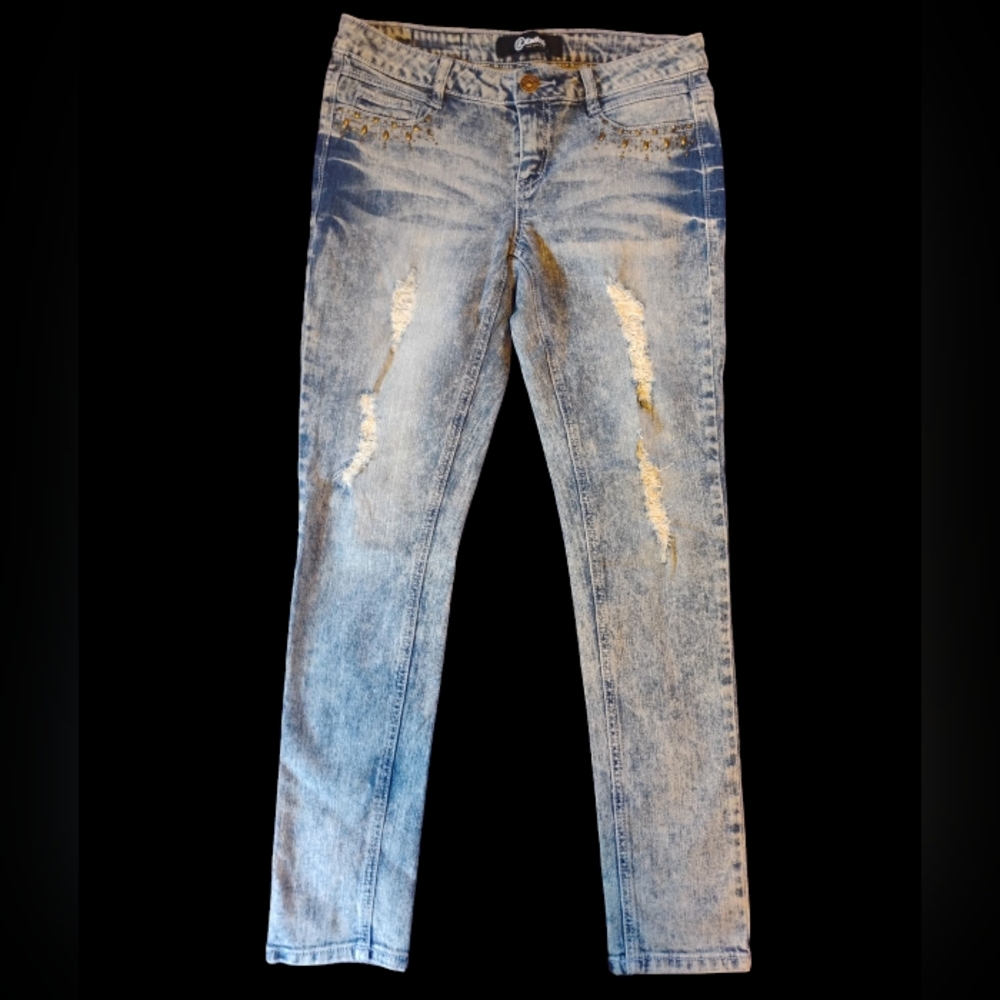 Stylish Distressed Light Blue Jeans